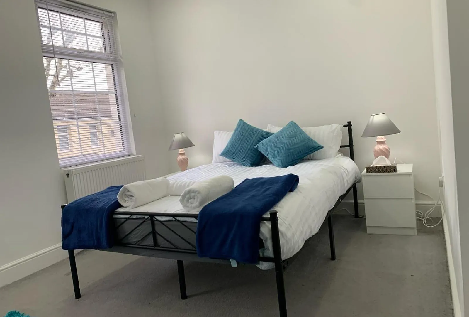 Sandra Stay London